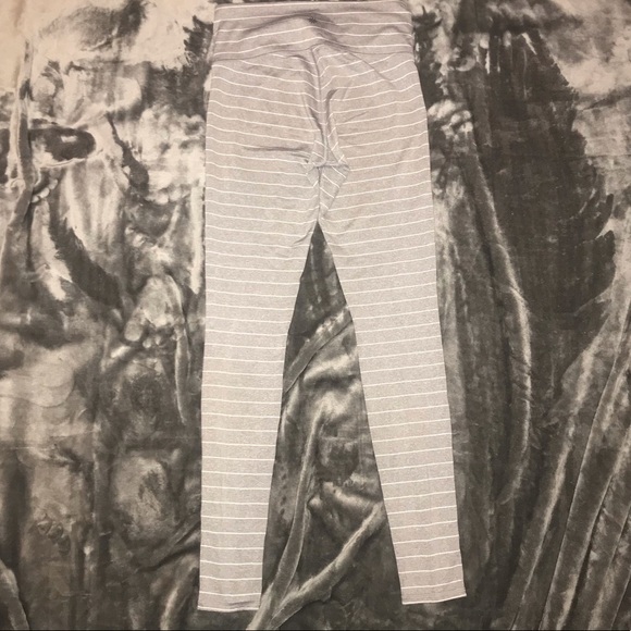 Athleta Full Length Leggings - Picture 6 of 6